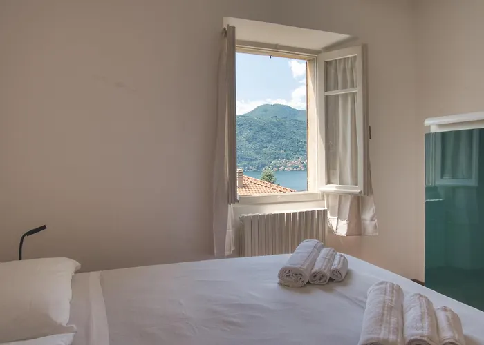 Pini Balbiani דירה