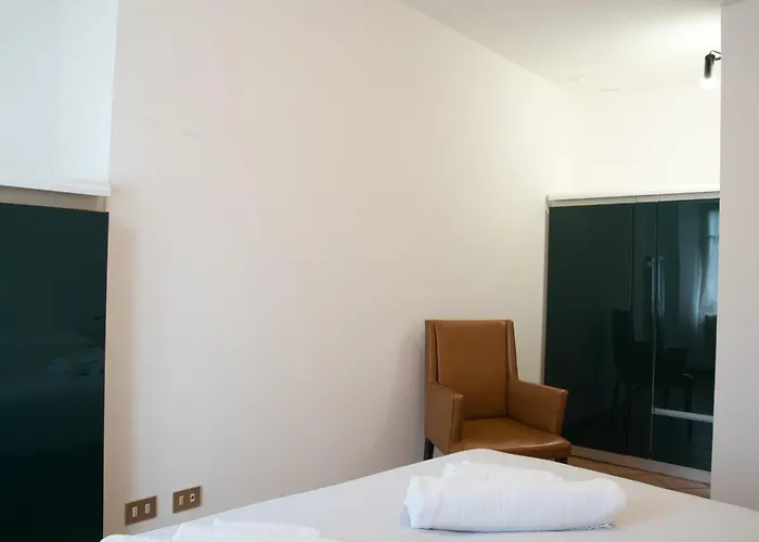 Pini Balbiani ליירנה