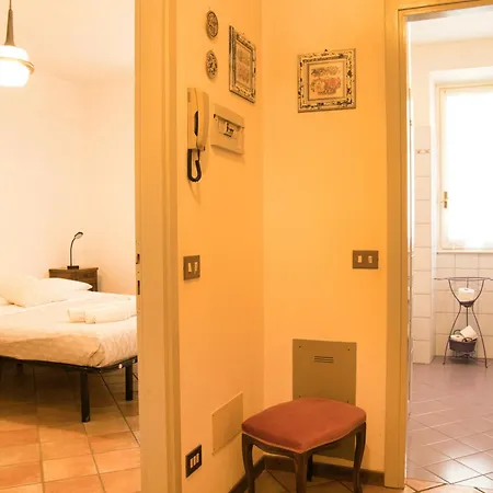 Pini Balbiani Lierna